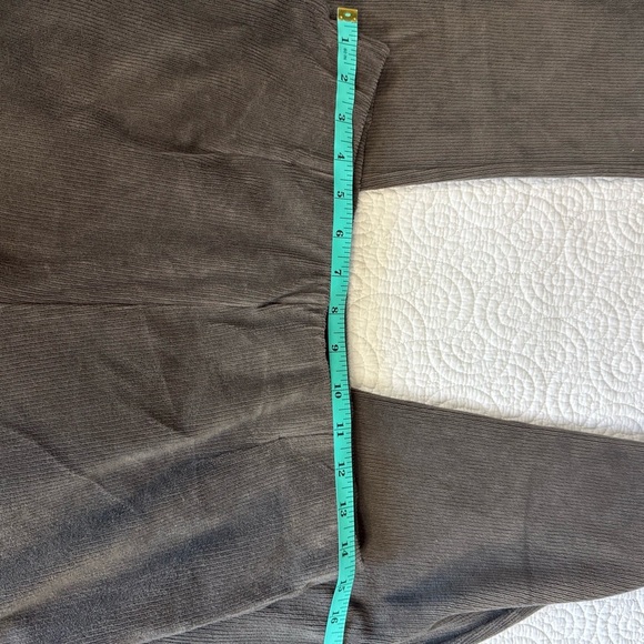 L.L. Bean Women's Leggings - Picture 10 of 12